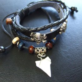 オーシャニック・ホワイトチップ サメの歯 ブレスレット - 27105zhc オーシャニック・ホワイトチップ サメの歯 ブレスレット - 27105zhc