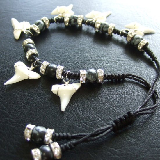 本物のサメの歯（アオザメ）ブレスレット - 27111zhb