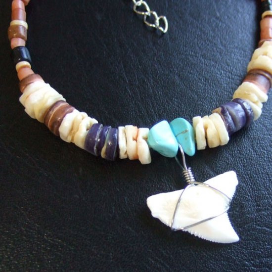 【表示現品】オオメジロザメ　ビーズブレスレット - 27199zhb