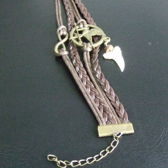 【表示現品】ヨシキリザメの歯　サメの歯 ブレスレット - 27208zhb