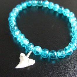 【表示現品】メジロザメの歯　クラッシュグラスビーズ ブレスレット - 27209zhb