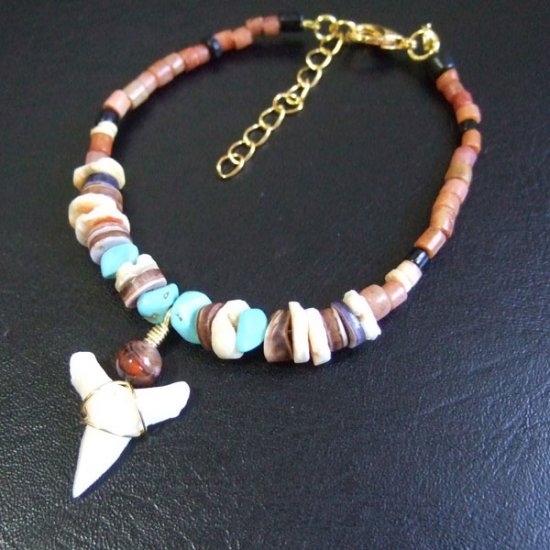 【表示現品】オオメジロザメ　ビーズブレスレット - 27217zhb