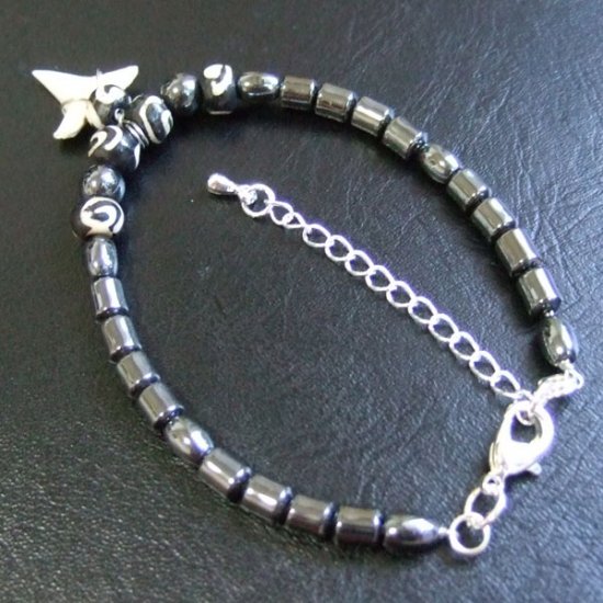 【表示現品】メジロザメの歯　ビーズ ブレスレット - 27218zhb