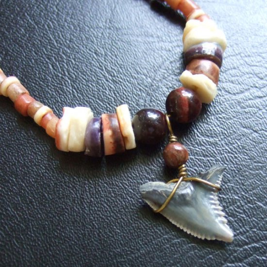 【表示現品】カマヒレザメの歯化石　ビーズブレスレット - 30294zhb