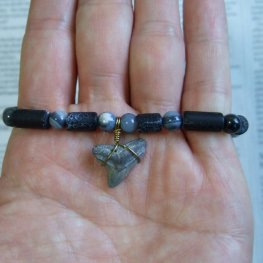 【表示現品】サメの歯化石 ビーズ ブレスレット - 30303zhb 【表示現品】サメの歯化石 ビーズ ブレスレット - 30303zhb