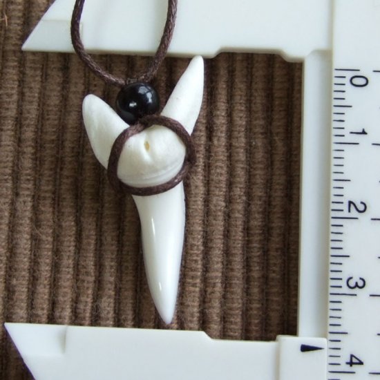 【現品】アオザメの前歯（約3.6cm）シンプルネックレス - m20561zhb