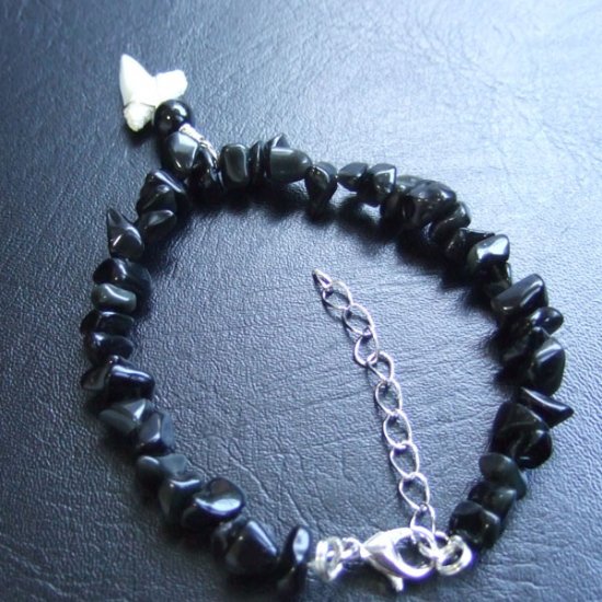 【表示現品】アオザメの歯　ビーズブレスレット - STB-15001