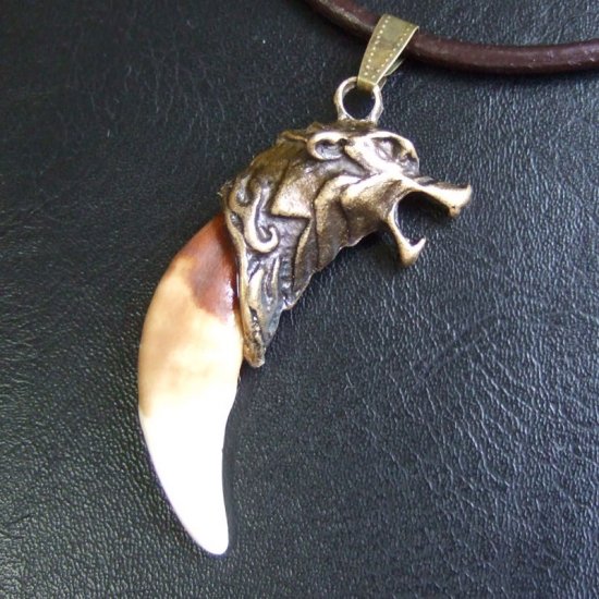 メタルキャップ付狼牙（ブロンズ/茶）ペンダント - 15418zhb