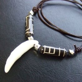 【表示現品】狼牙ボーンビーズネックレス - 15468zhb