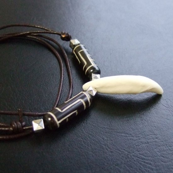 【表示現品】狼牙ボーンビーズネックレス - 15468zhb