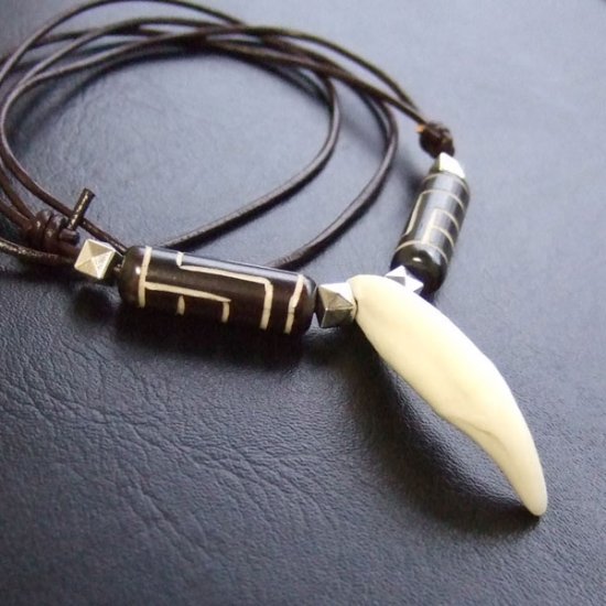 【表示現品】狼牙ボーンビーズネックレス - 15468zhb