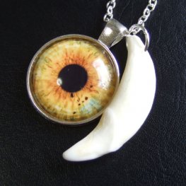 [表示現品] ウルフアイメダル付狼牙ペンダント大 (シルバー) - 15484zhb