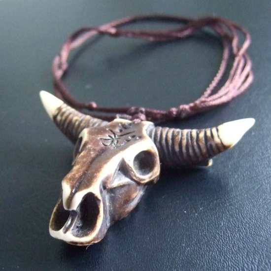 型抜きボーンカービングペンダント - 16045chc