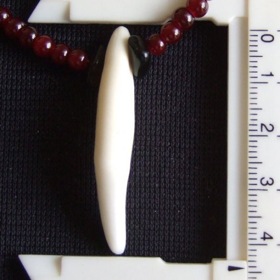 【訳あり現品】狼牙・メノウビーズネックレス - 15555zhb