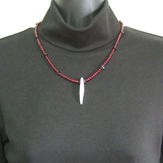 【訳あり現品】狼牙・メノウビーズネックレス - 15555zhb