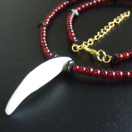 【訳あり現品】狼牙・メノウビーズネックレス - 15555zhb