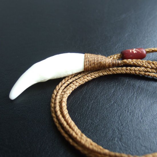 【表示現品】狼牙編み込みネックレス＜カーキコード　中サイズ＞ - 15618zhb