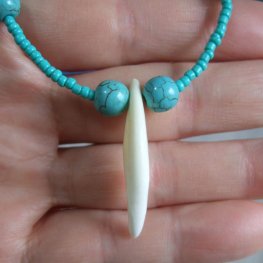 【表示現品】狼牙・ハウライトターコイズビーズネックレス - 15655zhb