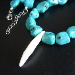【表示現品】狼牙・ハウライトターコイズビーズネックレス - 15658zhb