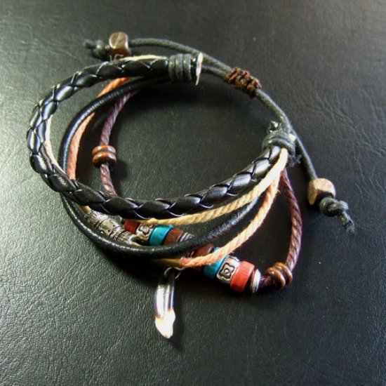 狼歯ブレスレット - 15711chc