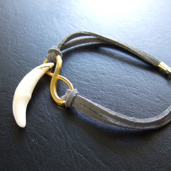本物の牙ブレスレット - 15757chc