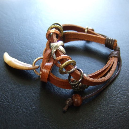 本物の牙ブレスレット - 15759chc