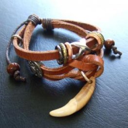 本物の牙ブレスレット - 15759chc