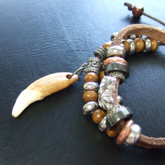 【訳あり】本物の牙ブレスレット - 15766chc
