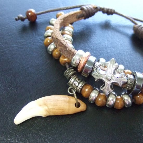 【訳あり】本物の牙ブレスレット - 15766chc