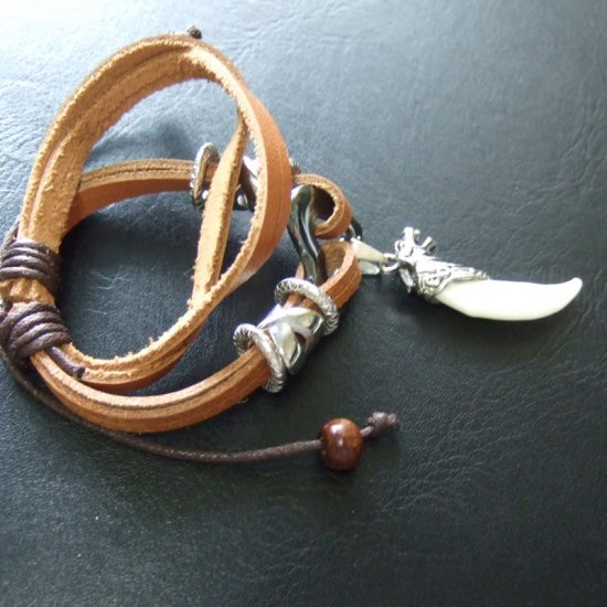 【表示現品】本物の牙ブレスレット - 15782zhb