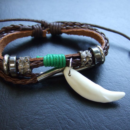 【表示現品】本物の牙ブレスレット - 15796zhb