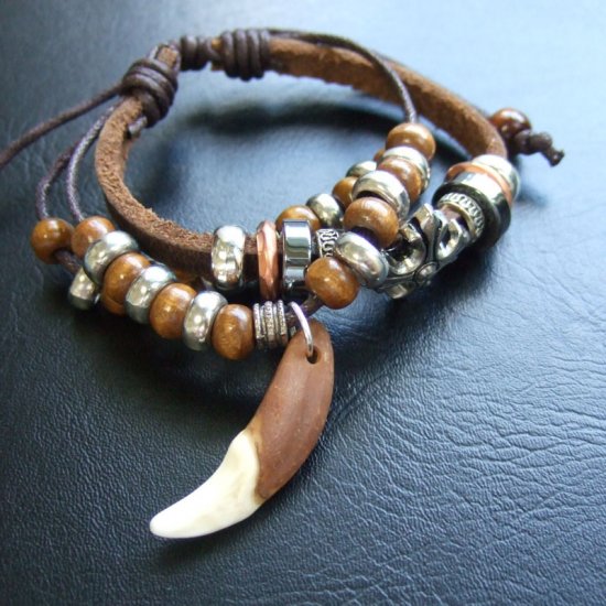 【表示現品】本物の牙レザーコードブレスレット - 15809zhb