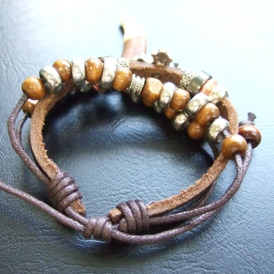 【表示現品】本物の牙レザーコードブレスレット - 15809zhb