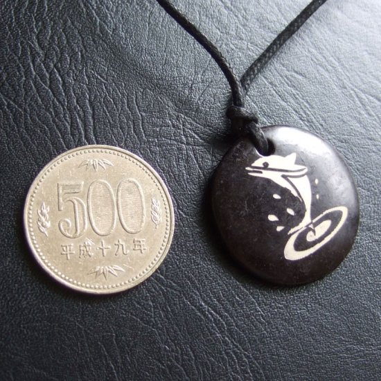 チベットYakuボーンカービングペンダント - 15918chd