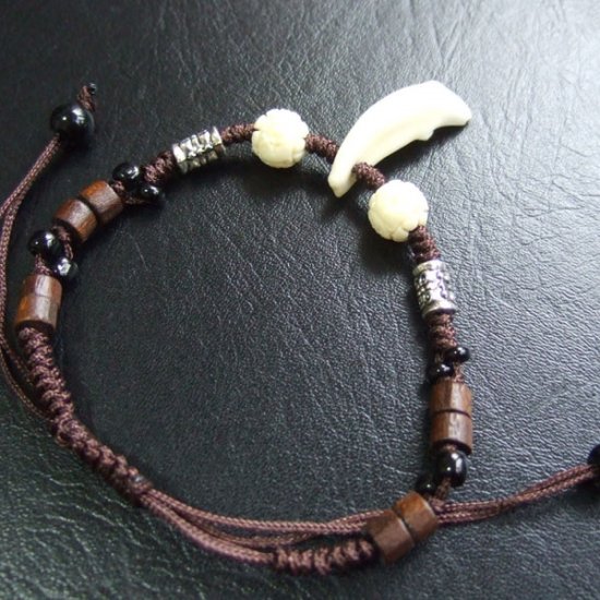 狼歯ブレスレット - WTB-25028