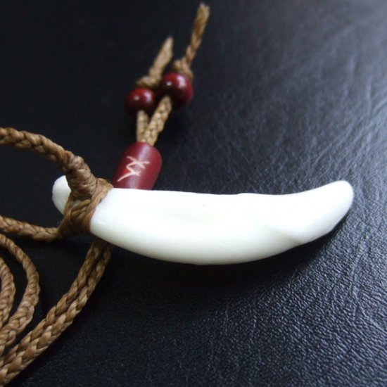 【表示現品】狼牙編み込みネックレス縦型＜カーキ　中サイズ＞ - WTN-15051