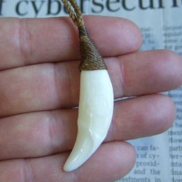 【表示現品】狼牙編み込みネックレス＜カーキコード　中サイズ＞ - WTN-15057