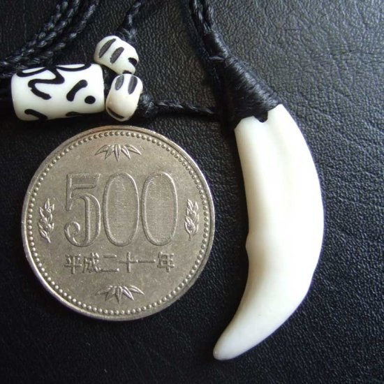 【表示現品】狼牙編み込みネックレス＜黒コード　中サイズ＞ - WTN-15098